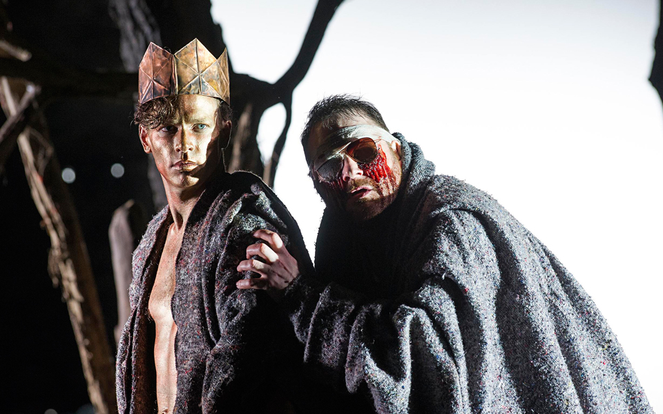 τρία-έργα-του-σοφοκλή-σε-μία-όπερα-2026348