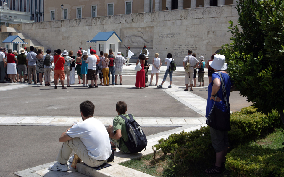 μένουμε-ελλάδα-2020796