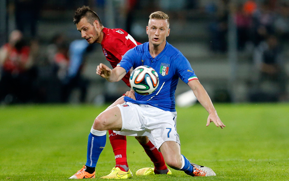 τριγμοί-στην-ιταλία-χειρόφρενο-στη-2027936