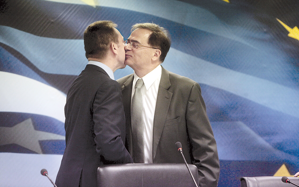 τρία-συμπεράσματα-από-τον-ανασχηματι-2028808