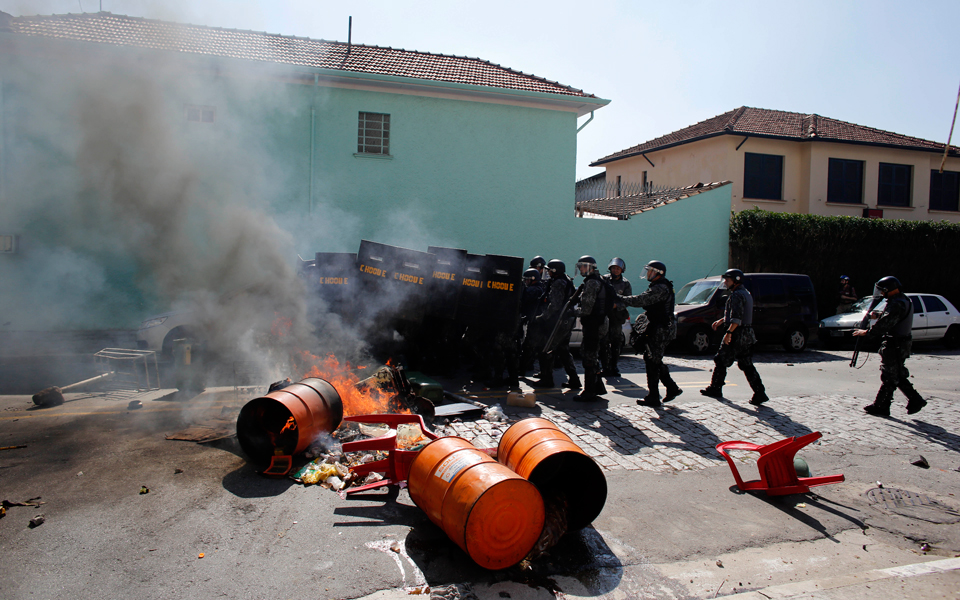 βραζιλία-χάνει-δυνάμεις-η-κυβέρνηση-2028964