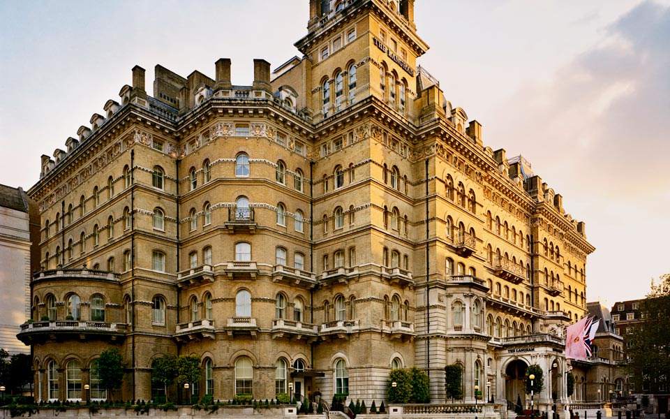 υψηλές-οι-αποδόσεις-ξενοδοχειακών-ακ-2030608