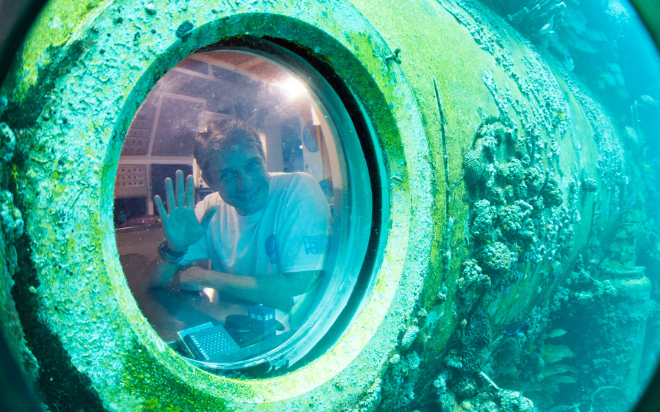 προς-ρεκόρ-παραμονής-σε-υποβρύχιο-περ-2031502