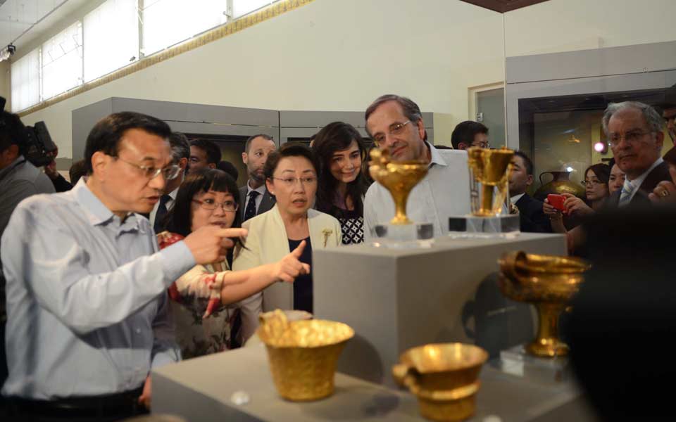 τουρ-με-ξεναγό-τον-πρωθυπουργό-2032147