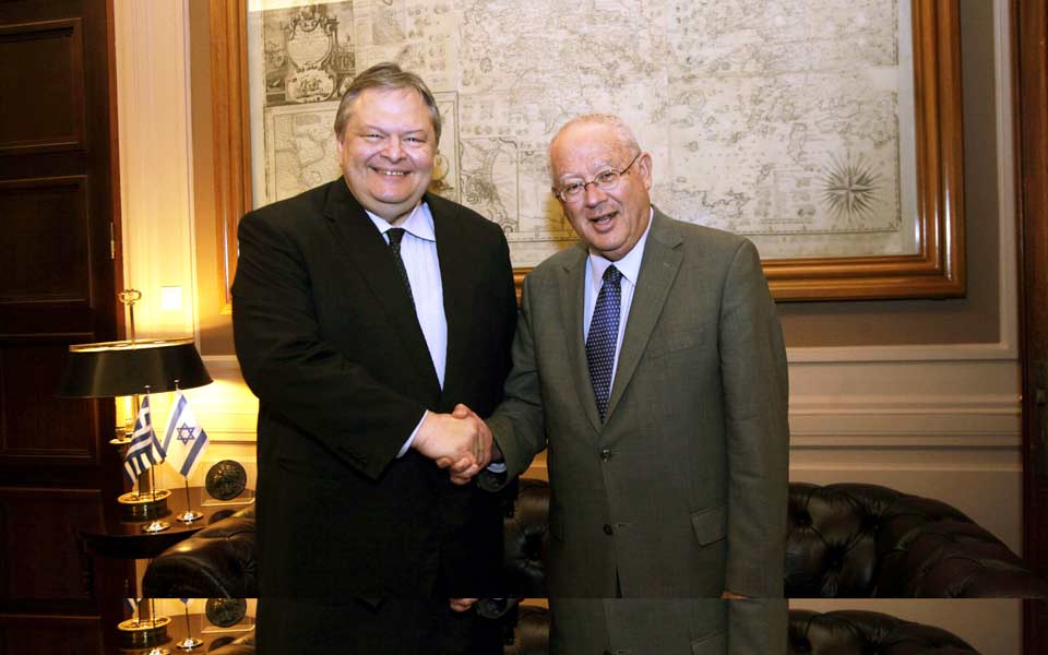 η-καλύτερη-περίοδος-των-σχέσεων-ελλά-2032112