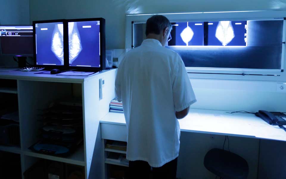 ελπίδα-κατά-καρκίνου-του-μαστού-2032126