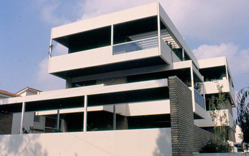 αρχιτεκτονική-χωρίς-φιοριτούρες-2031836