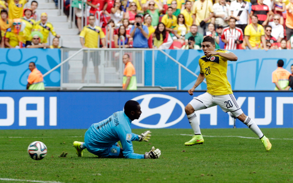 αγκαλιά-με-την-πρόκριση-η-κολομβία-2-1-2030250