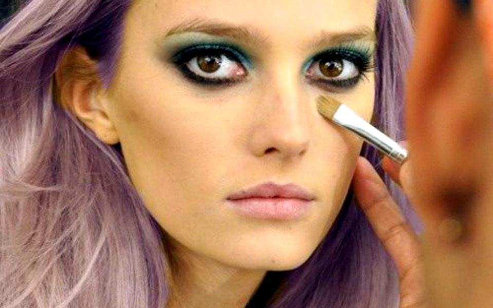 ο-σωστός-τρόπος-καθαρισμού-των-πινέλω-2027638