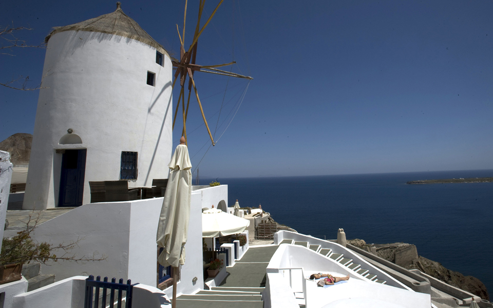 πρώτη-η-ελλάδα-στον-τουρισμό-της-τελευ-2027141