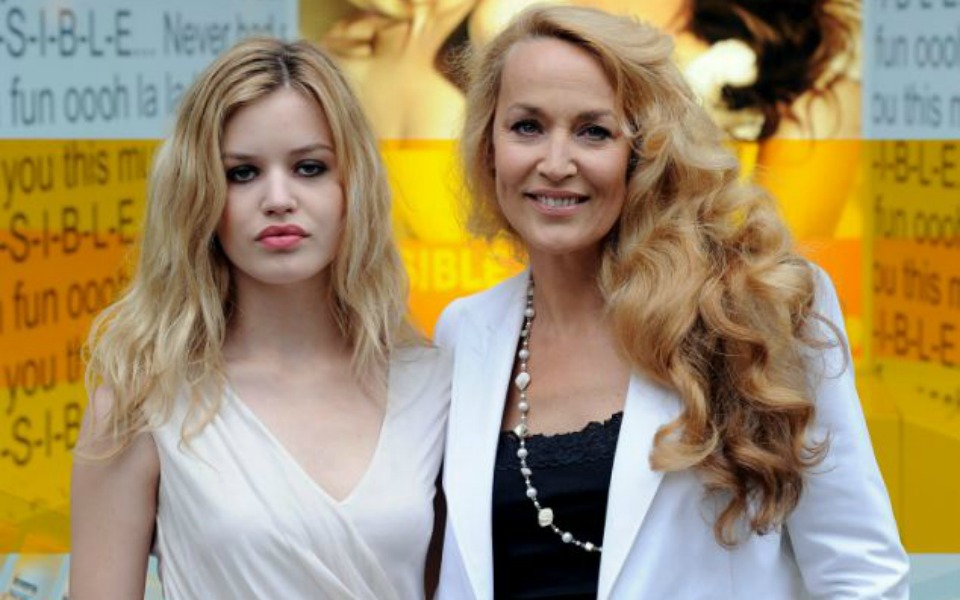 η-υπέροχη-jerry-hall-περίμενε-19-χρόνια-να-δει-την-2031717