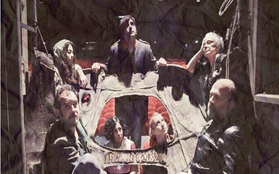 θέατρο-h-καταστρούπολη-στο-θέατρο-πόρτ-2031418