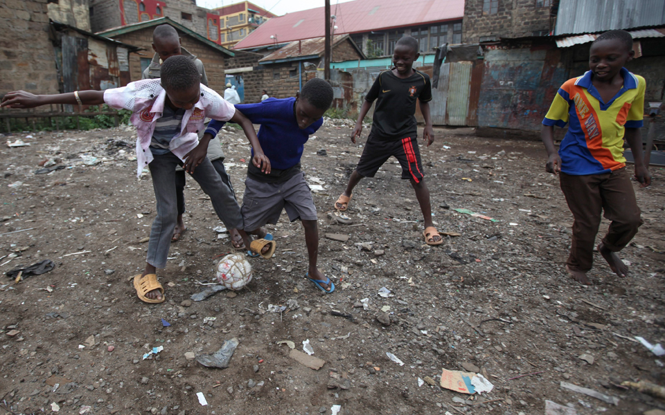 από-όπιο-του-λαού-δύναμη-απελευθέρ-2029527