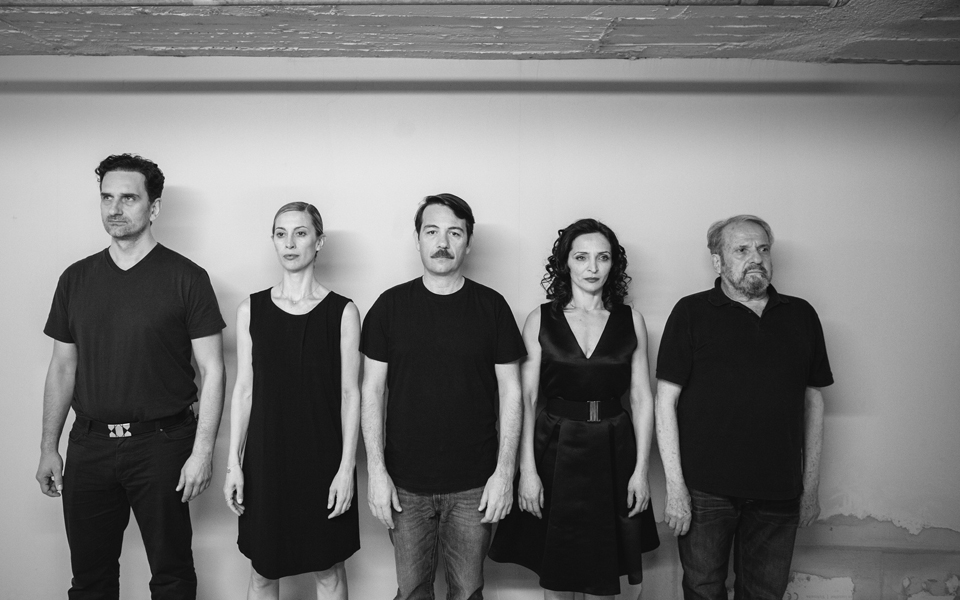 προβληματική-και-προβληματισμένη-2027534