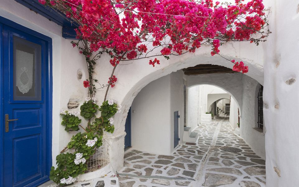 επιστρέφοντας-στην-πάρο-2029095