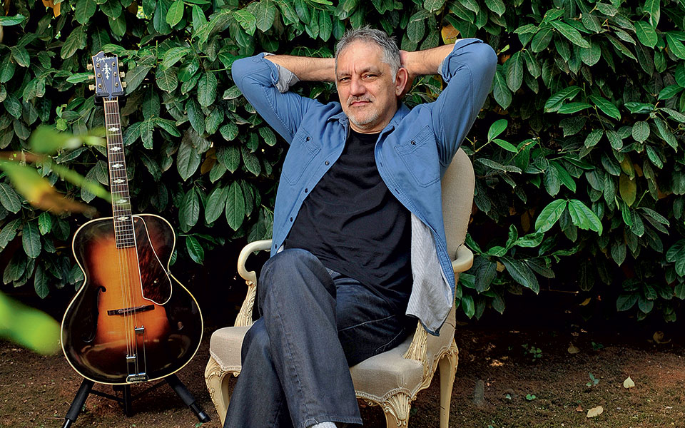 νίκος-πορτοκάλογλου-γιατί-τραγουδάε-2032413