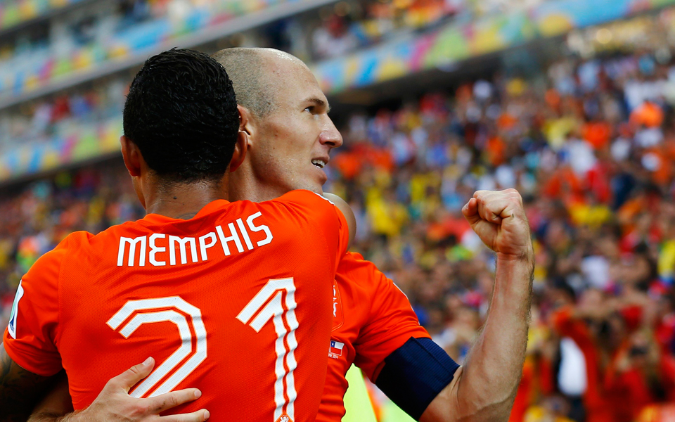 τρία-στα-τρία-και-πρώτη-θέση-για-την-ο-2030980