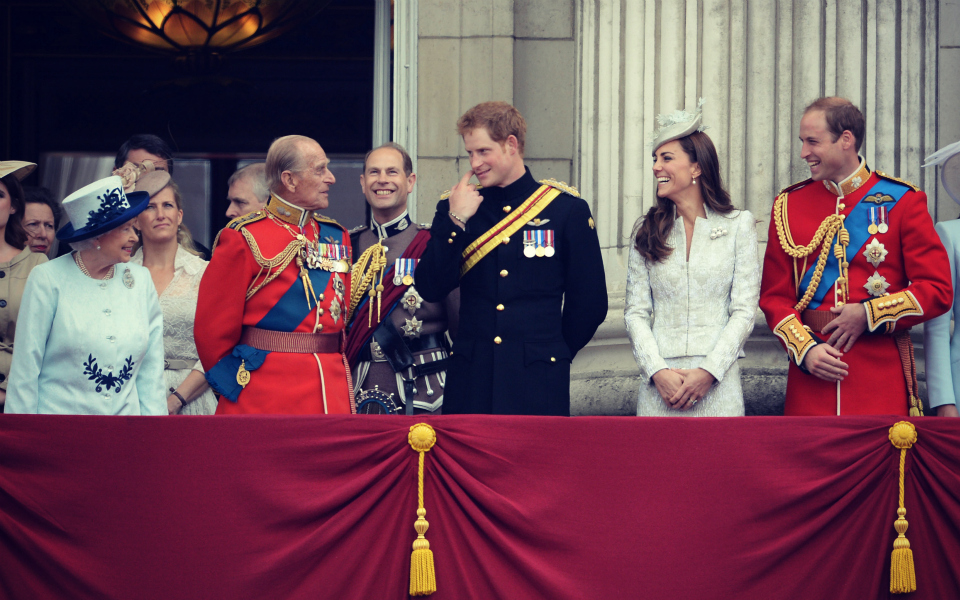 γέλια-και-πειράγματα-στα-γενέθλια-της-2029377