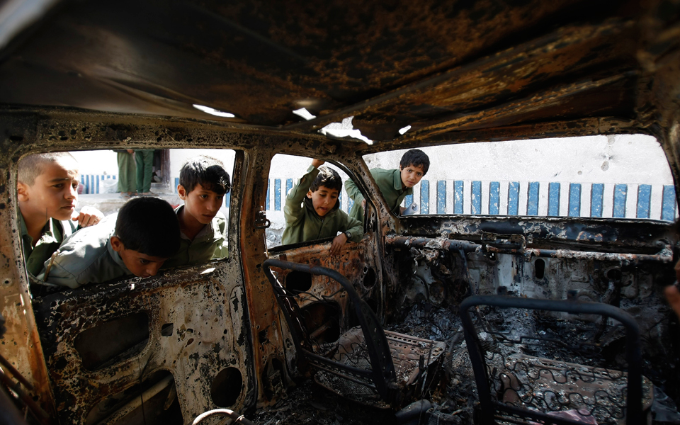 τουλάχιστον-120-νεκροί-σε-συγκρούσεις-στ-2027325