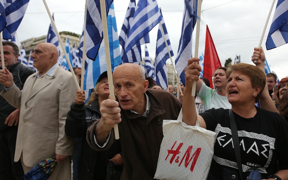 μίνι-διαδήλωση-και-απειλές-απο-τη-χ-α-2027640