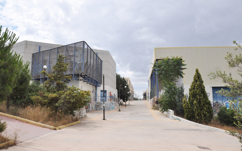 αρχίζουν-σήμερα-μαθήματα-στο-εμπ-2032889