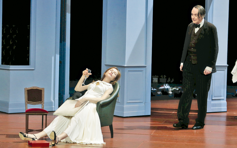 γαλλικό-ροκοκό-και-ίντριγκες-2033012