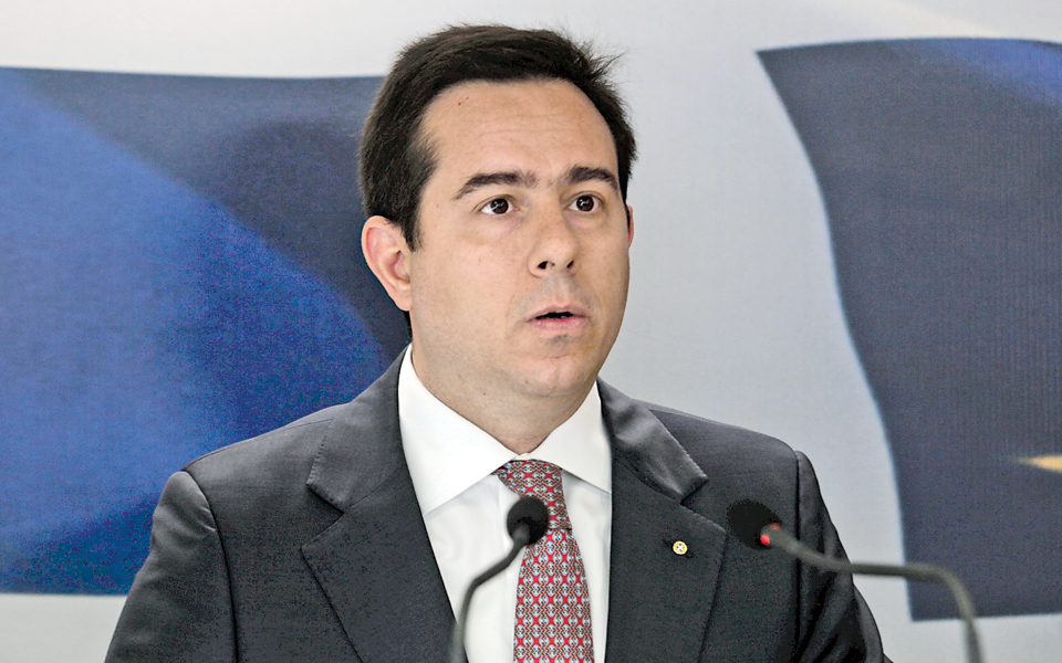 από-τον-κατρούγκαλο-στον-ένοπλο-αγών-2034129