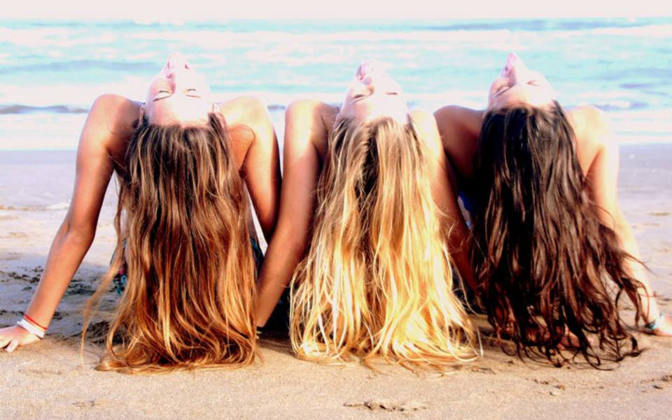 όμορφα-μαλλιά-που-αντέχουν-στη-ζέστη-2037390