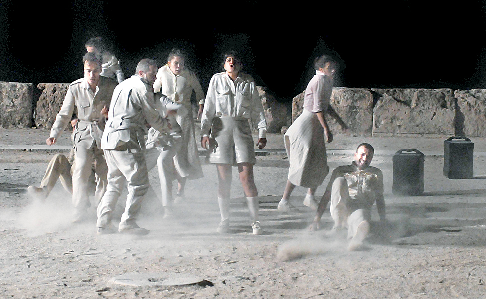 ως-είδωλο-αρχαίου-δράματος-2034393