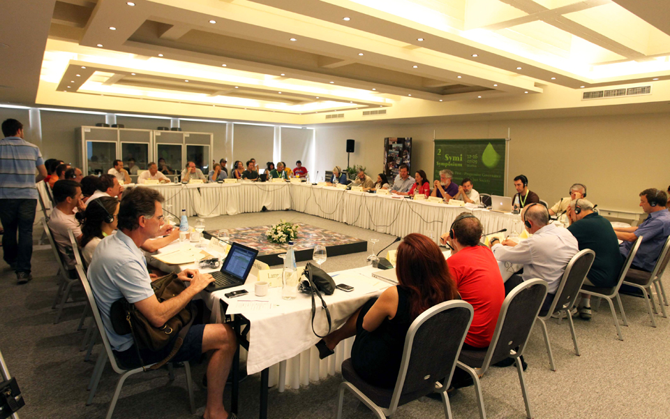 οι-εναπομείναντες-πάνε-συμπόσιο-2034690