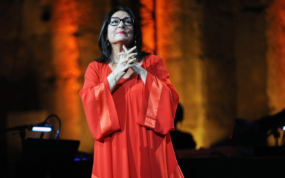 νάνα-μούσχουρη-συγγνώμη-που-ξαναγύρ-2034677