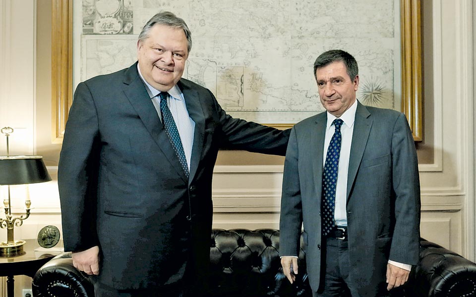 οι-παραλίες-της-έμπνευσης-και-της-προό-2035313