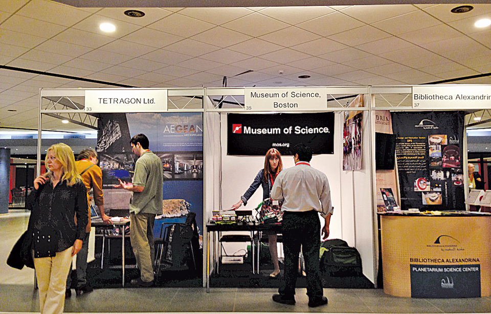 kυψέλες-γνώσης-ανοίγουν-παράθυρο-στον-2036591