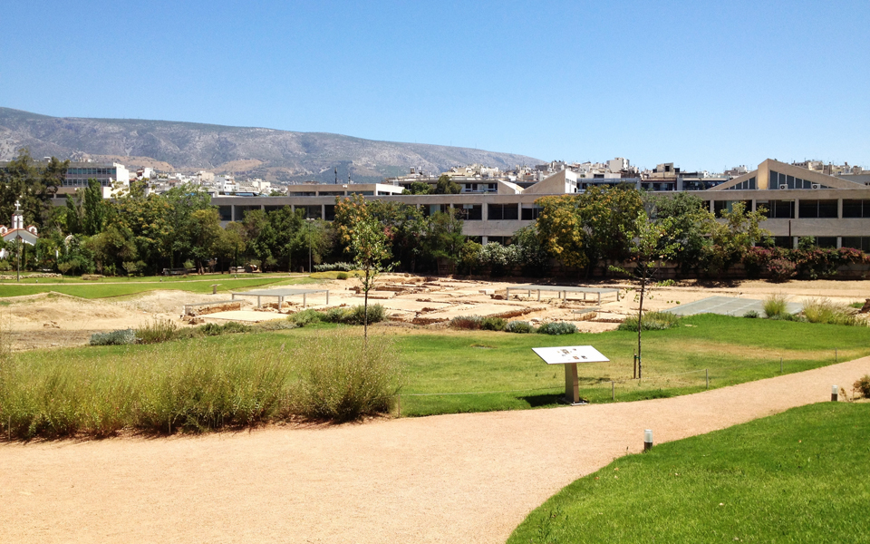 περιηγητές-στην-ίδια-μας-την-πόλη-το-λύ-2037324