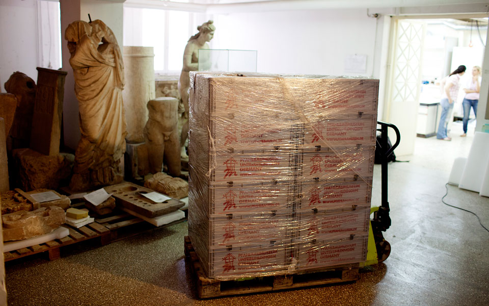 10-000-αρχαία-κλοπιμαία-των-ναζί-πίσω-στην-2033530