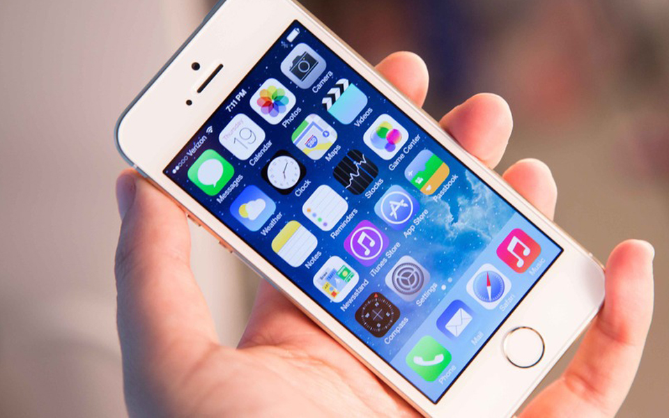 ερχονται-νέα-iphone-με-μεγαλύτερη-οθόνη-2036528