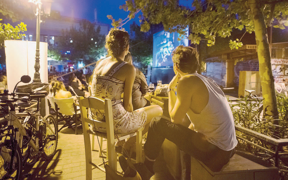 η-τάση-που-έγινε-κύμα-στην-πόλη-2036500