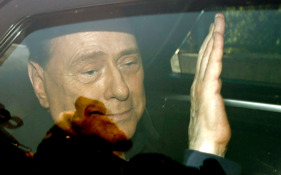 το-εφετείο-αθώωσε-τον-μπερλουσκόνι-2035728