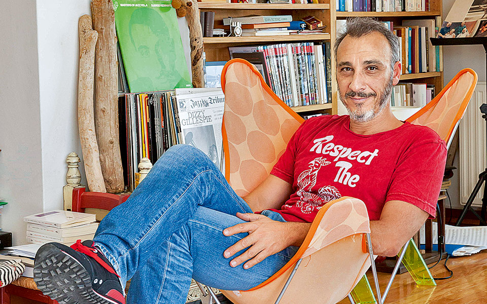 μίνως-μάτσας-αντιμετώπισα-δυσπιστί-2034955