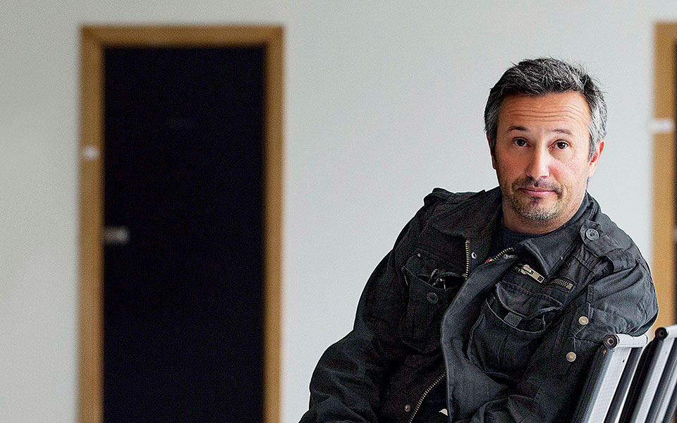 σεμπαστιάν-βαλιελά-ο-λύκος-των-παπαρ-2034927