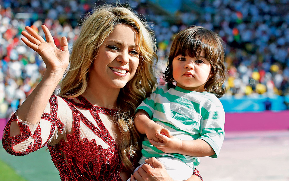 η-σακίρα-γεμίζει-1-359-μαρακανά-2037158