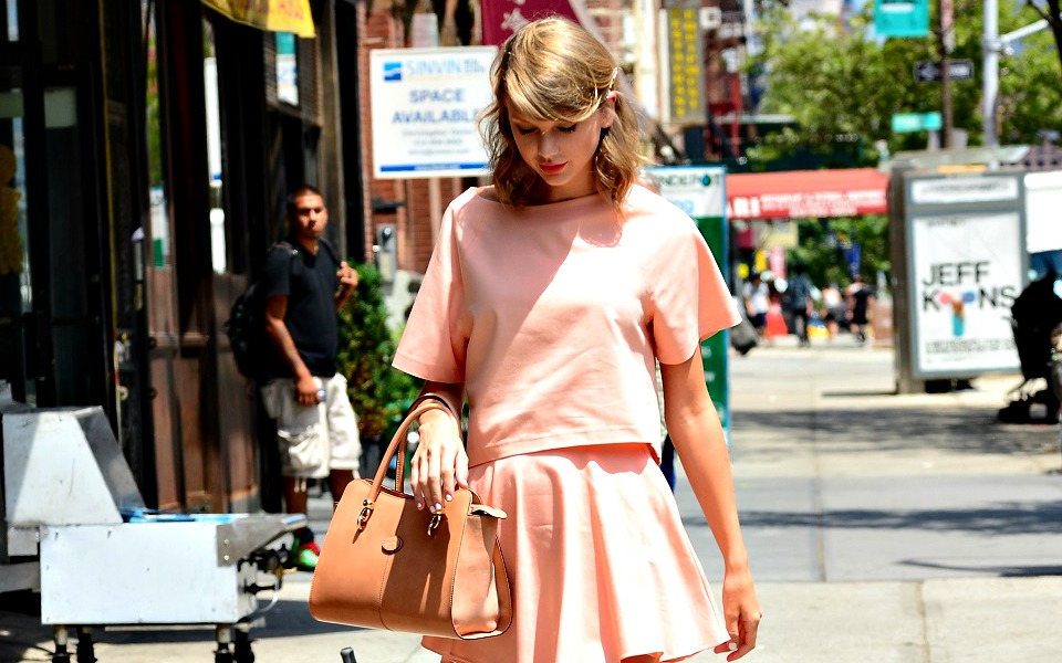 mοντέρνα-tops-για-ξεχωριστές-εμφανίσεις-2036977