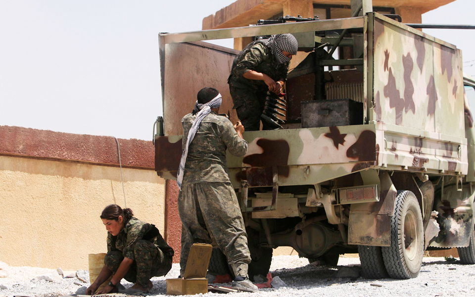 στην-αντεπίθεση-οι-κουρδικές-δυνάμει-2038502