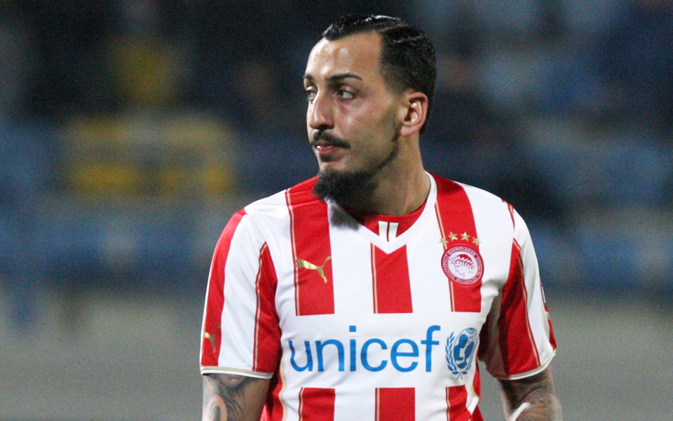 δίχτυα-για-την-απόκτηση-δύο-παικτών-2038751