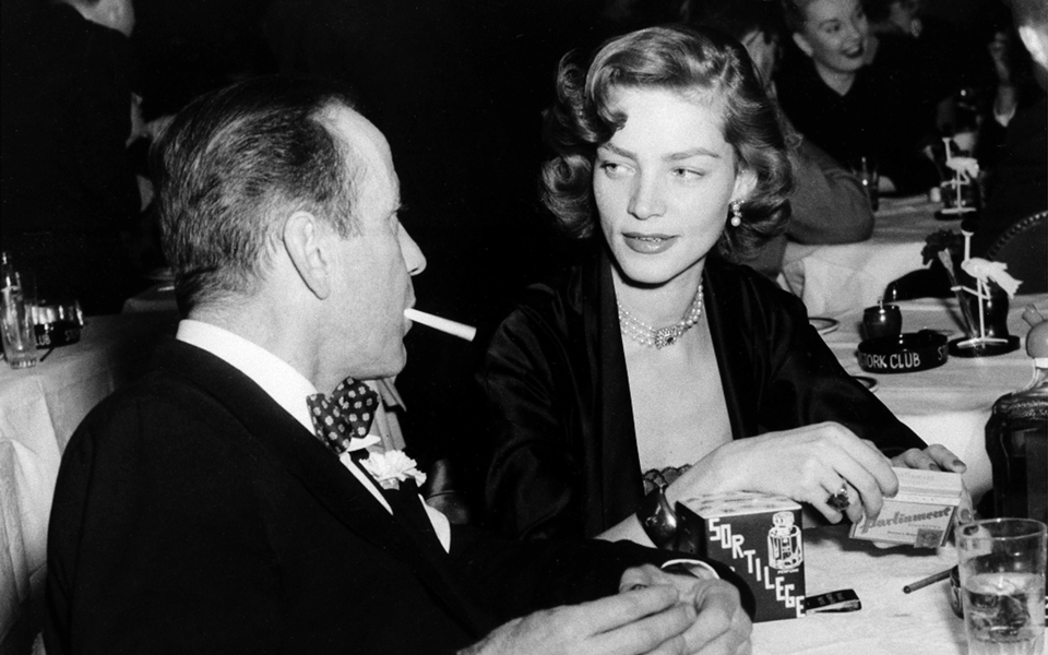 η-αινιγματική-ερωτική-φαμ-φατάλ-λορίν-2039467