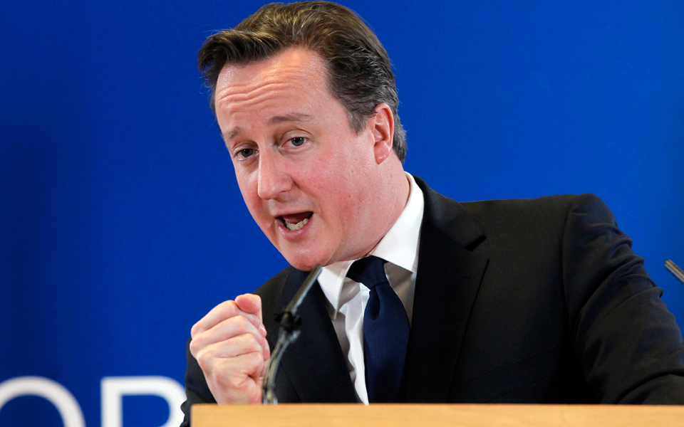 διπλό-μήνυμα-κάμερον-για-το-δημοψήφισ-2040682