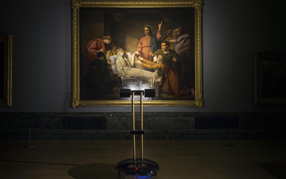 μεταμεσονύκτια-ξενάγηση-στο-μουσείο-2039255