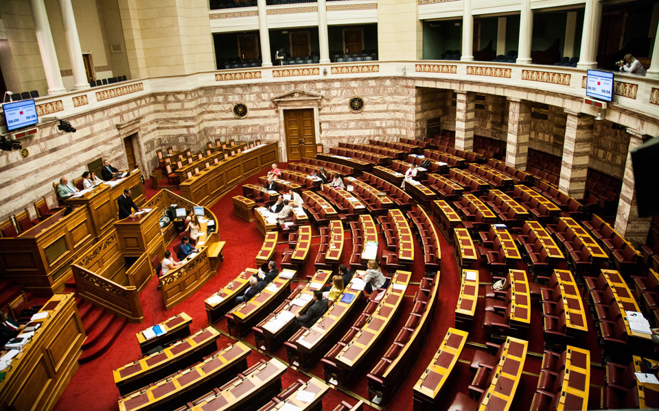 πρόταση-κακλαμάνη-για-μετεγγραφή-ελλ-2039807