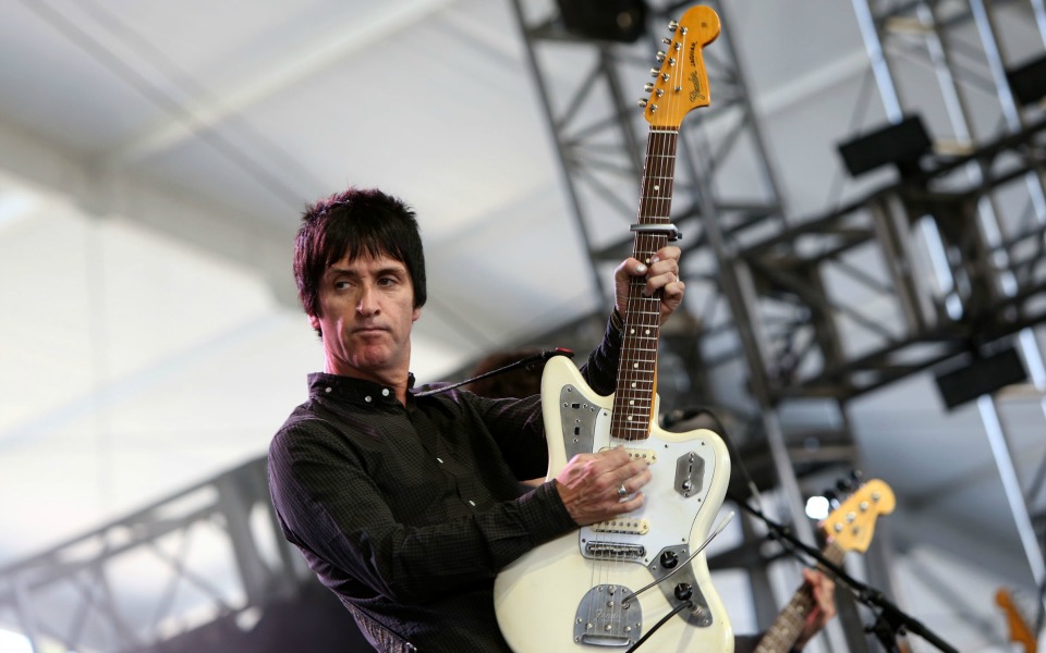 το-καινούργιο-ροκ-κομμάτι-του-johnny-marr-2039693