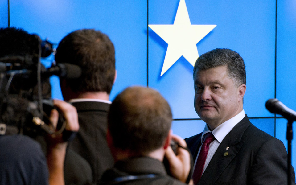 ουκρανία-ανησυχία-ποροσένκο-για-τις-ε-2040854